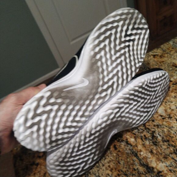 Nike Renew Ride Running Shoes Sneakers Black/Gray/Volt CD0311-007 Men's Sz 10.5 - Picture 8 of 12